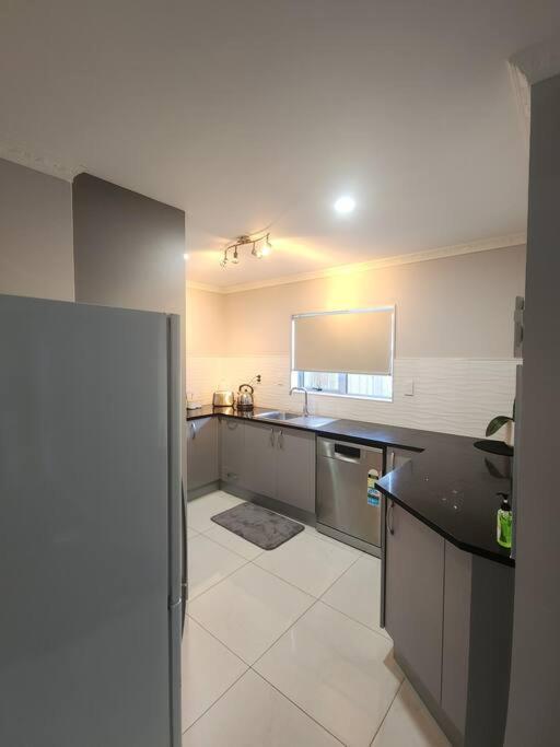 Airport & City At Your Doorstep! The Central Charm Auckland Exterior foto